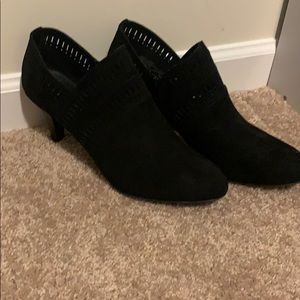 Karen Scott Women’s Heels